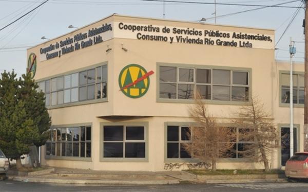 Miguel Casielles, gerente de la Cooperativa Elctrica, mantuvo que sern unos 91 millones de pesos en obras y la tarifa se congela hasta el 31 de diciembre del 2014.