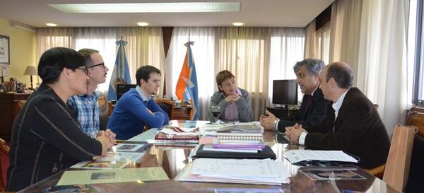 La gobernadora Fabiana Ros recibi la visita del Rector de la Universidad Nacional de Quilmes, Dr. Mario Lozano, en Casa de Gobierno.