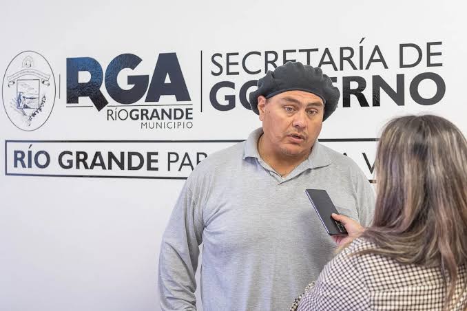 Remiseros exigen que se cumpla la ordenanza y advierten que �todos deben trabajar con las mismas reglas�