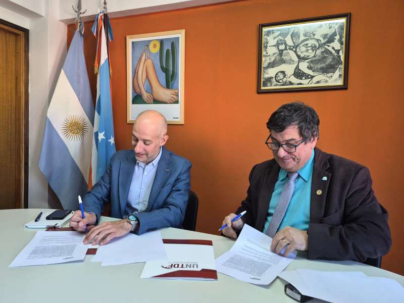 La UTN-FRTDF y UNTDF ampl�an su trabajo cient�fico conjunto