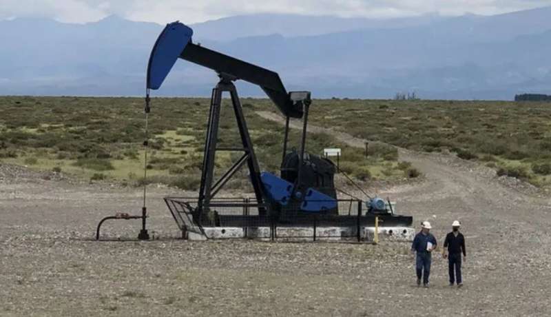 �La explotaci�n petrolera sin control dej� una herencia ambiental que ahora la provincia est� obligada a reparar�