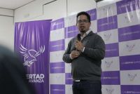  �Vamos a pintar Tierra del Fuego de violeta�