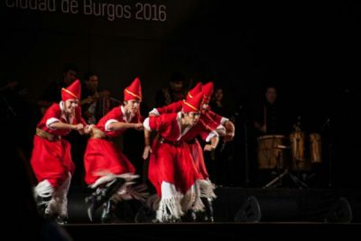 El joven bailarn riograndense Enzo Estrada triunfa en Europa
