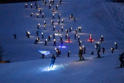 Ayer comenz� la Fiesta Nacional del Invierno con la tradicional bajada de antorchas