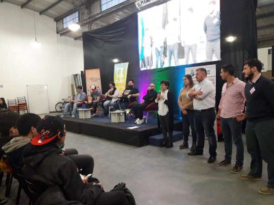 Gran cantidad de jvenes participaron de la primera Exposicin de Videojuegos Argentinos