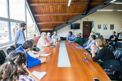 La municipalidad de Ushuaia acord aumento del 18% con los trabajadores
