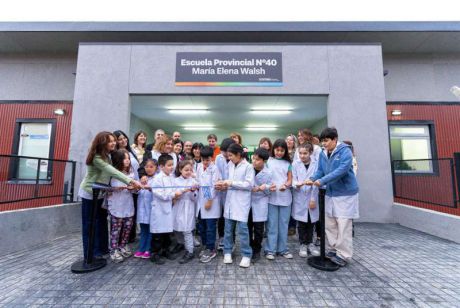 Melella encabez la inauguracin de la Escuela Provincial N40 Mara Elena Walsh