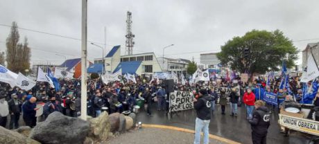 Hoy paro total por 24 horas frente al conflicto con el Grupo Mirgor